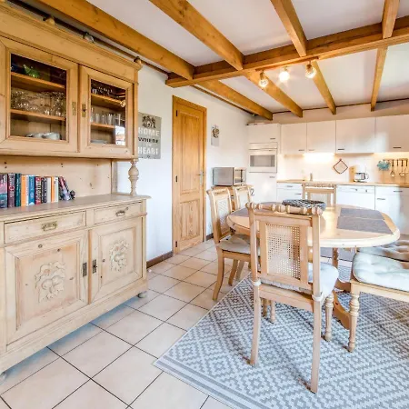 Holiday home Vissershuisje 178 With Parking By Interhome Mispelburg